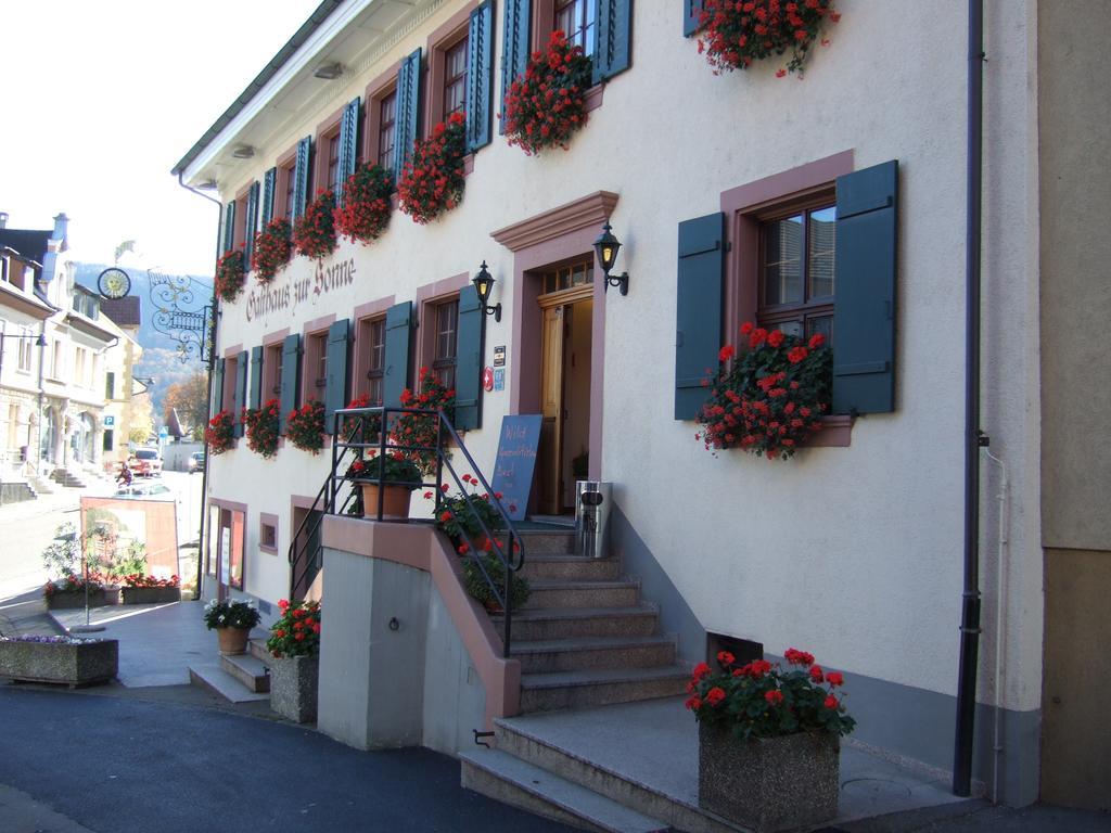 Gasthaus Zur Sonne Aesch  Εξωτερικό φωτογραφία