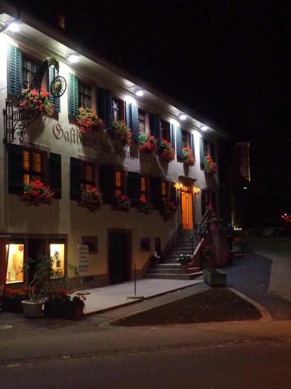 Gasthaus Zur Sonne Aesch  Εξωτερικό φωτογραφία
